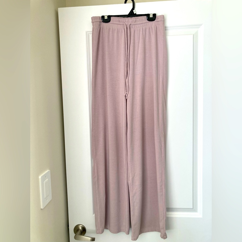 Wilfred free light purple wide leg track pants, size small